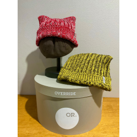ネコみみビーニー、新色入荷😻