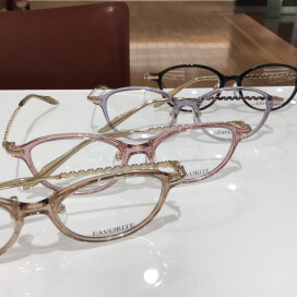  【NEW ITEM】オリジナルフレームシリーズ「FAVORITE」　新作発売開始しました✨
