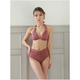 着心地抜群♪エレガントなホルターネックビキニ♡