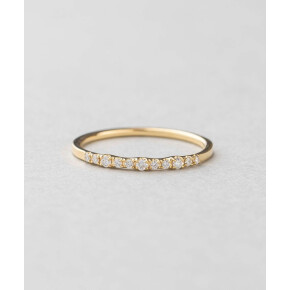 ハーフエタニティで手元に存在感を