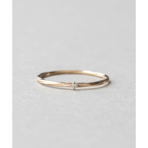 ダイヤモンド　一石ダイヤのリング