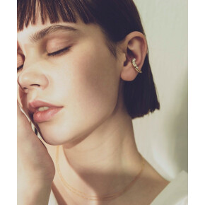 トレンドのハグカフでこなれ感を