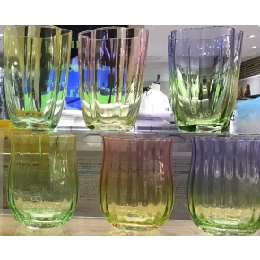 チューリップ🌷のグラス。