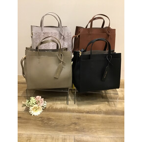 新作バッグ入荷致しました☆