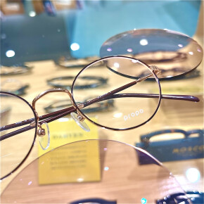 メガネも秋冬仕様に。