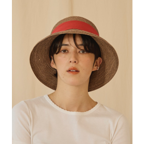 夏本番❣️紫外線対策の帽子を被ってお出かけしよう🌻