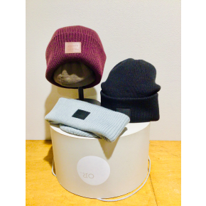 オシャレなニット帽、入荷しました🎵