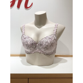 フロラーレ新作入荷🩰