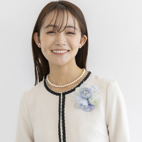 【卒入学式におすすめ】摘みたてローズのコサージュ