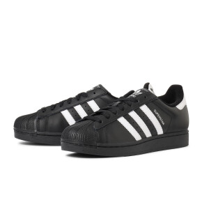 adidas 「SUPERSTAR」