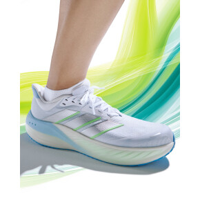 adidas ランニングシューズ