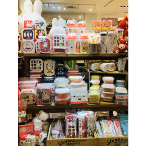 ディック・ブルーナ ランチグッズ