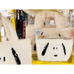 スヌーピーモコモコバック入荷！