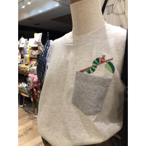 はらぺこあおむし グラニフTシャツ