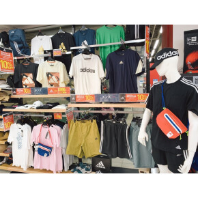 ADIDAS 10%OFF キャンペーン⭐︎