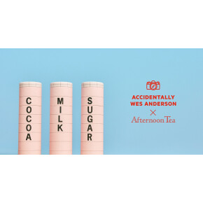 「Accidentally Wes Anderson」と初コラボレーション！
