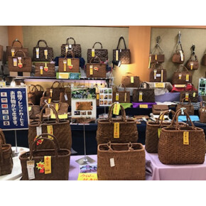 ＜福岡美術＞山葡萄バッグ期間限定出店
