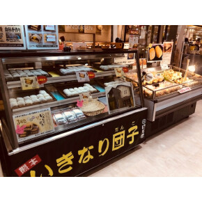 うまいものマルシェ開催中♪