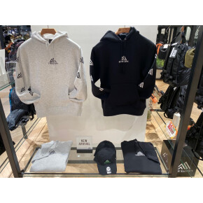 NEW ARRIVAL 【LOGO HOODY】