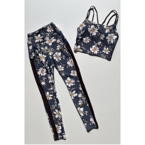 モクレン風フラワープリントウエア♡