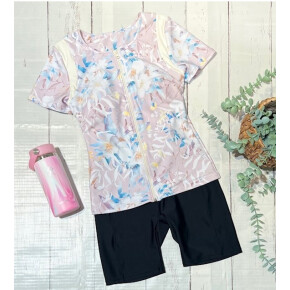 着脱楽々♪大人可愛いフィットネス水着♡