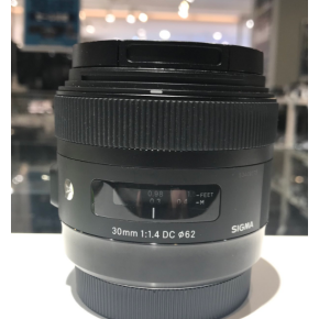 F1.4のボケ感!!!!!!【入荷情報】 SIGMA 30mm f1.4 DC HSM