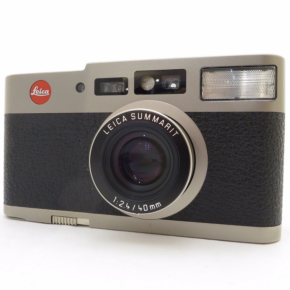 希少!!!高性能なコンパクトフィルムカメラが入荷!!!!!