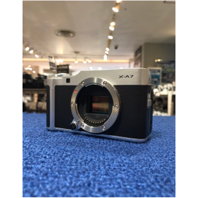 【入荷情報】FUJIFILM X-A7