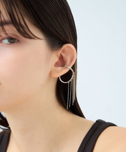 イルミネーションに彩られた街の情景をイメージしたデザイン