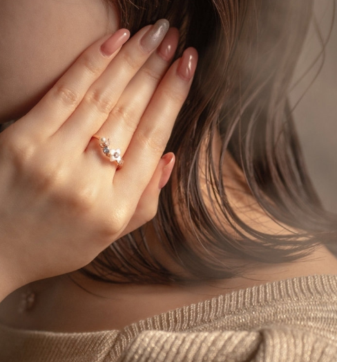 バースフラワー11月の誕生花『ブバリア』