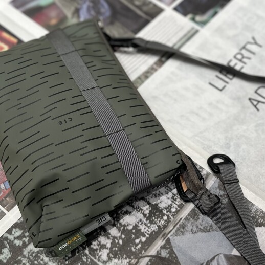GRID3 MINI SHOULDER BAG