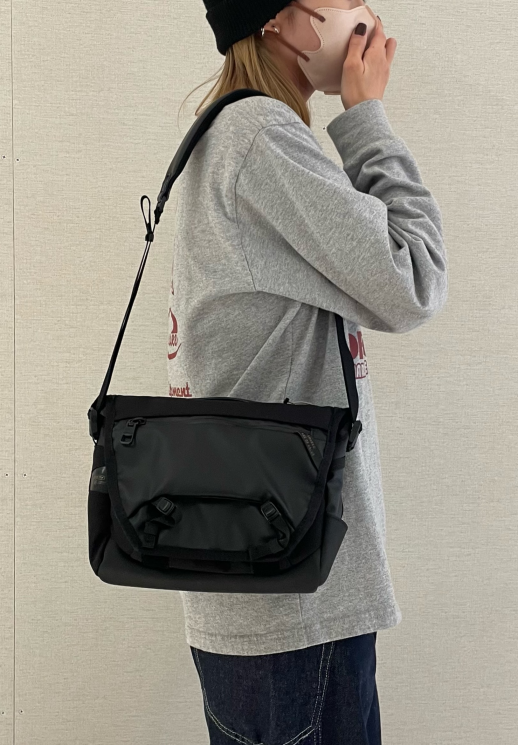 【ASSOV】ブレジャーシリーズ トラベルショルダー