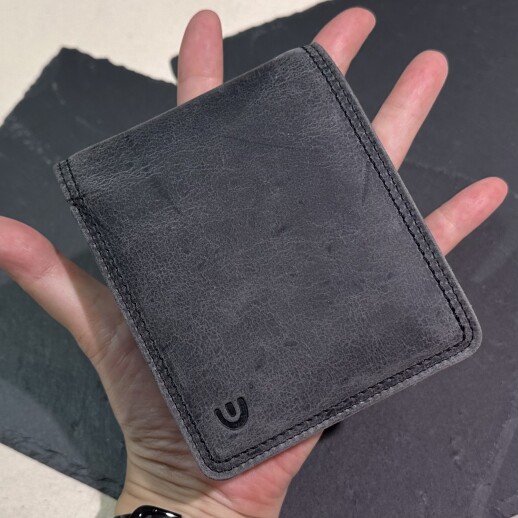 希少価値⭐︎5つ？！クーズー二つ折り