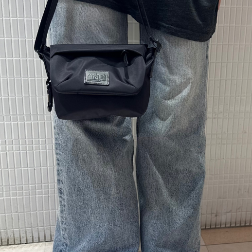 【BLACK LABEL】アービングメッセンジャーバッグ