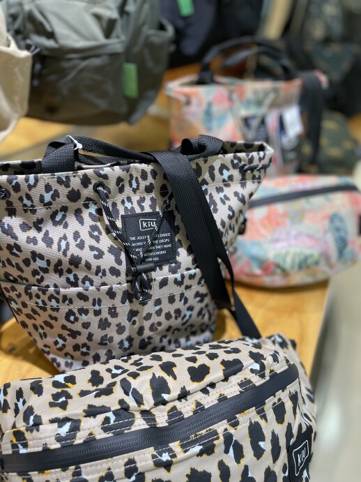 KiUミニバッグ&ショルダーバッグ入荷中！