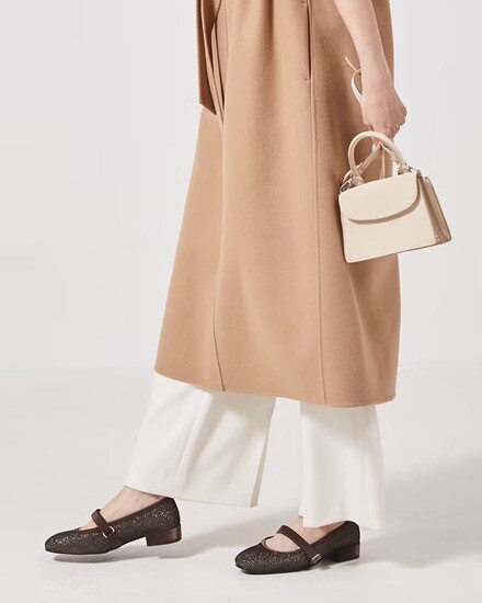 【キラキラストラップバレエ】