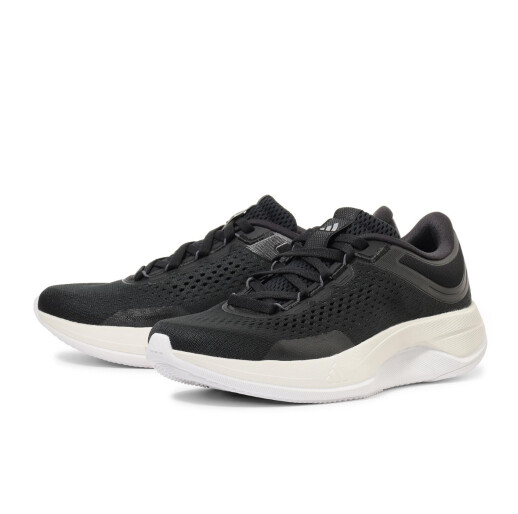 adidas ランニングシューズ