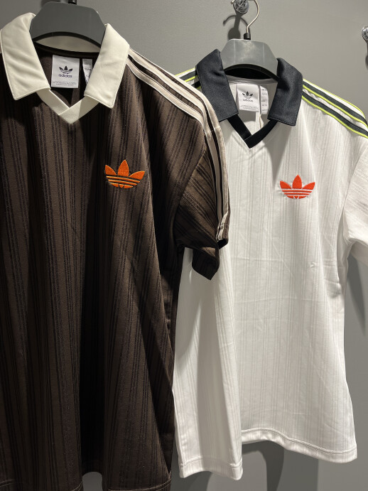 adidasウェア