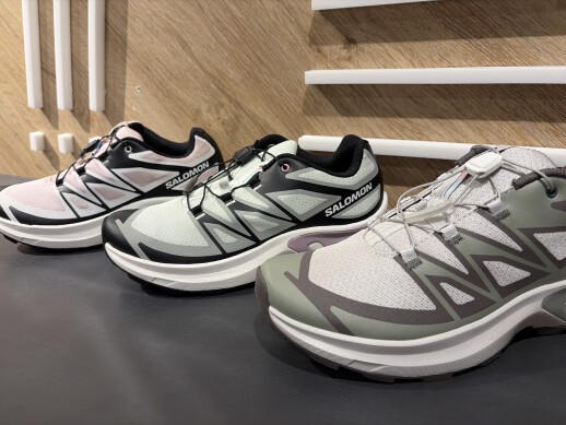 SALOMON 【new color】