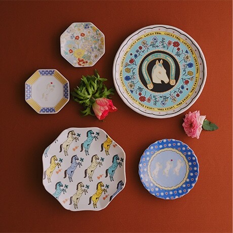 午年を祝うナタリー・レテとのコラボレーションシリーズ