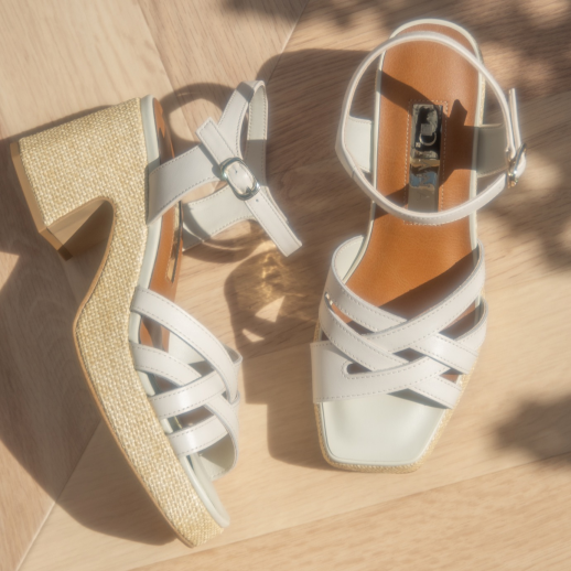 定番サンダル★