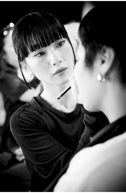 NARS リージョナルアーティスト 田浦氏が来店