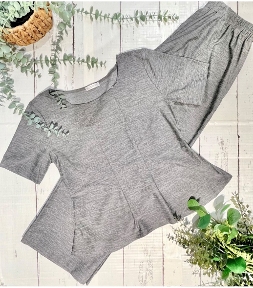 イタリア生地使用!着心地抜群セットアップ♡