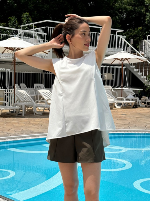 洋服としても使えちゃう♥機能性抜群の水陸両用水着♡
