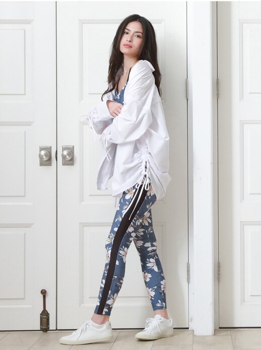 【新作】ポイントデザインと機能性が光るリボンシャツ♡