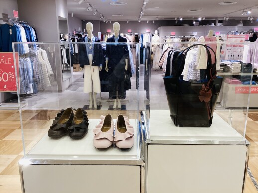 カンペール　新作展示中！