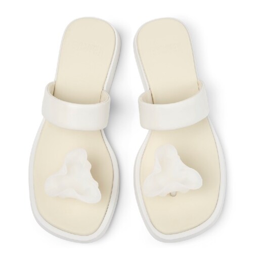 フラワーモチーフサンダル