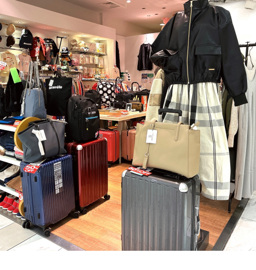 カバン〜リュック,トートバッグ,キャリーケース30%〜70%off