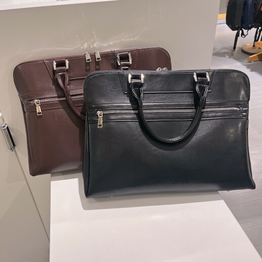 新入荷!スプリットレザー使用、ブリーフケース