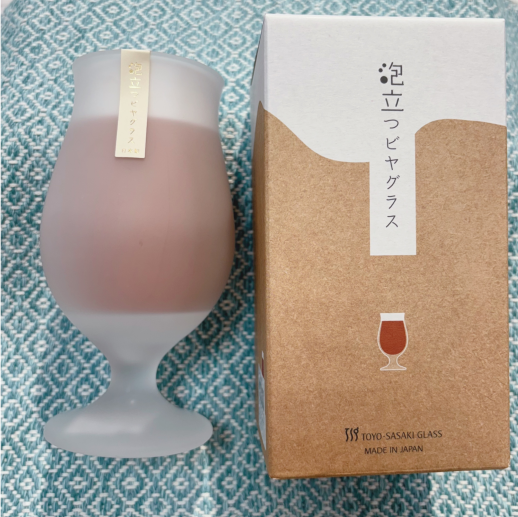 注ぐだけでクリーミーな泡に!!